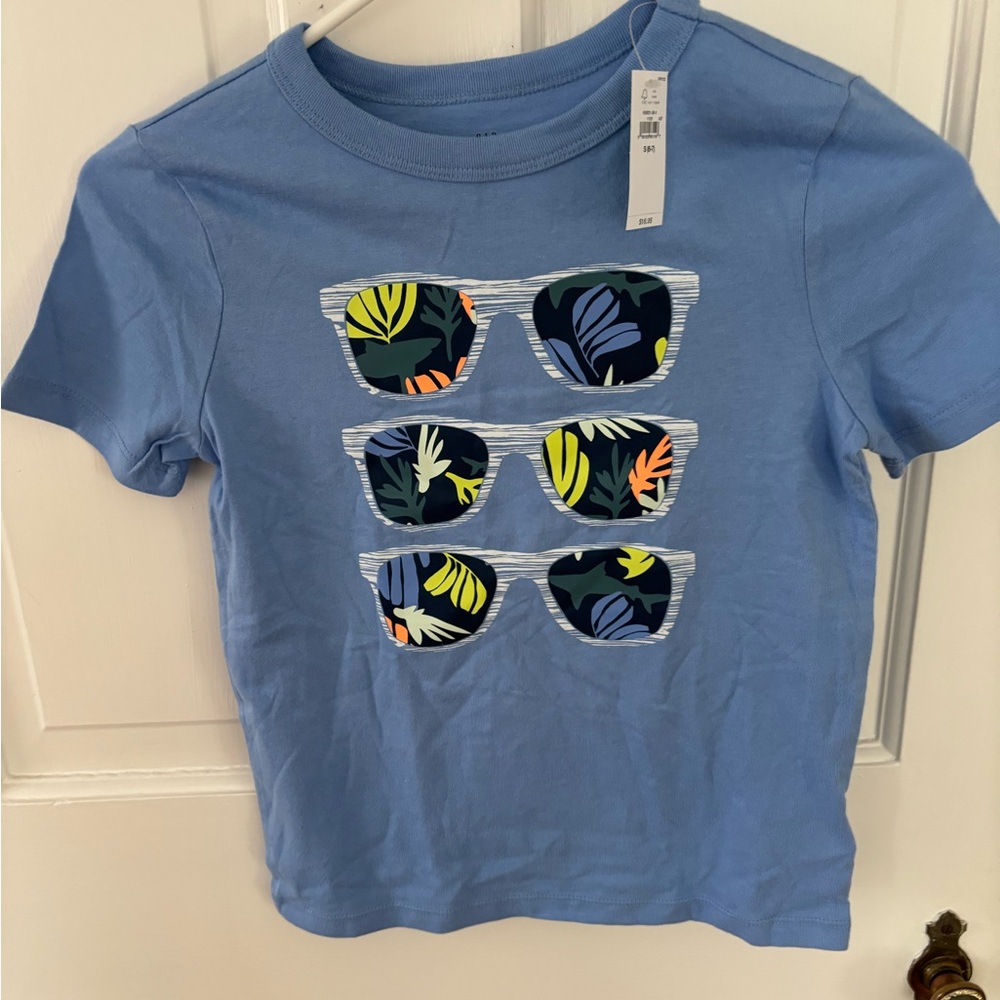 NWT organically grown cotton Gap kids tee size 6-7